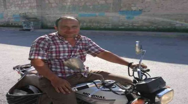Kamyonun fırlayan tekerinin çarptığı motosikletli genç hayatını kaybetti