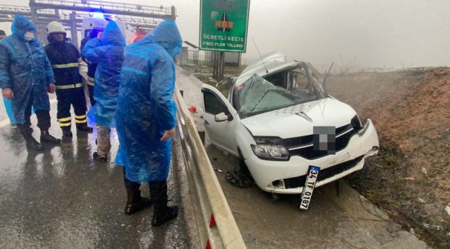 Kuzey Marmara Otoyolunda otomobil yoldan çıktı
