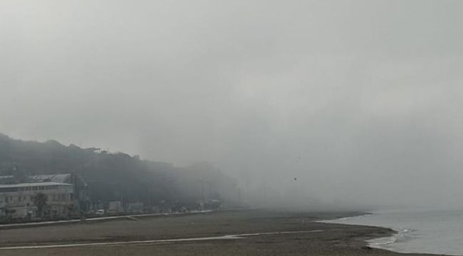 Samandağ'ı sis kapladı