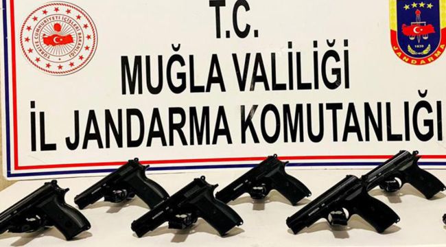 Silah kaçakçıları tutuklandı