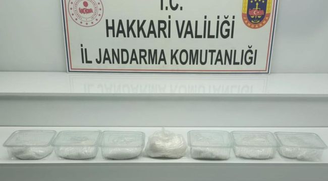 Yüksekova'da 7 kilo 500 gram metamfetamin maddesi ele geçirildi