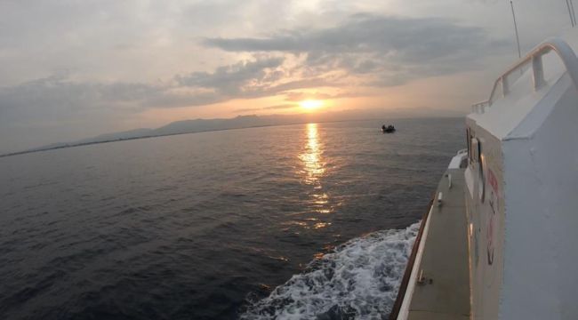 Ayvalık'ta 38 düzensiz göçmen yakalandı