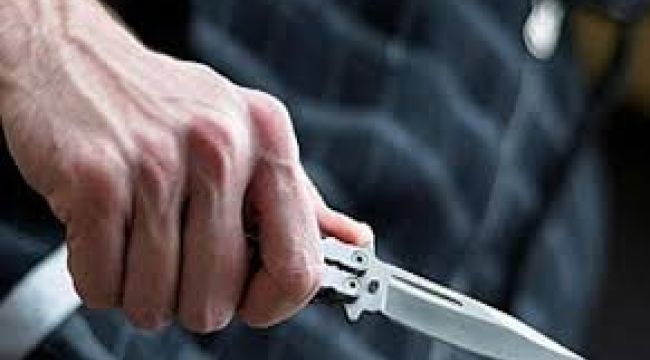 Gece kulübüne birlikte gittiği arkadaşı tarafından bıçaklanıp öldürüldü