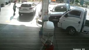 Otomobile çarpmamak için direksiyon kırdı, benzinliğe daldı