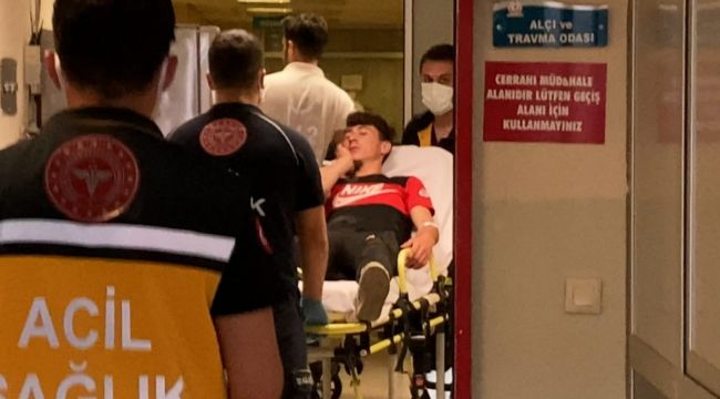 Selfie çekerken kanala düştüler: 2 yaralı