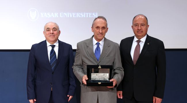 Yaşar Üniversitesinin 21. yaş gururu