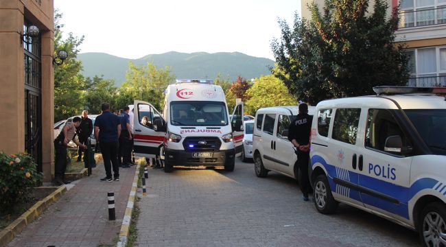 17 yaşındaki genç evde tabancayla vurulmuş halde bulundu