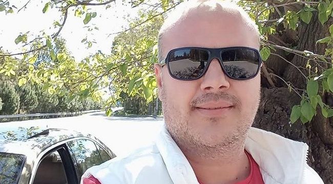 Boğulma tehlikesi geçirenleri kurtarmak isterken hayatını kaybetti