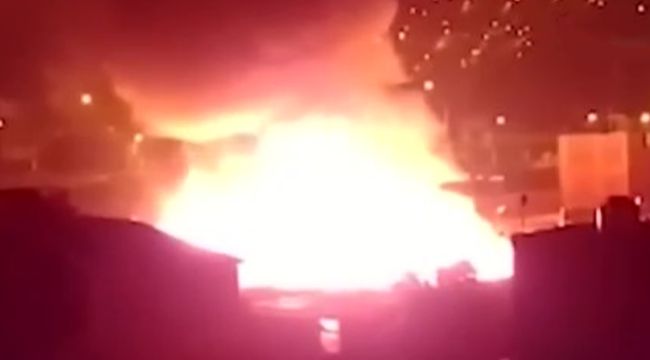 Havai fişek fabrikasında yangın
