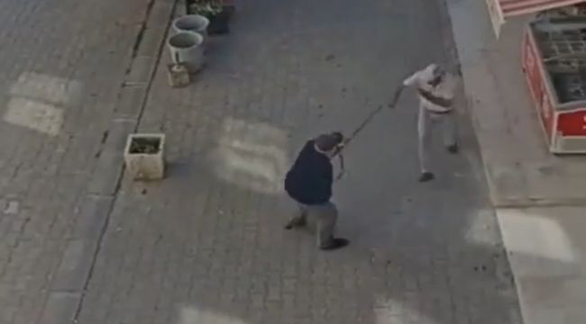 Tartıştığı akrabasının dükkanına kurşun yağdırdı