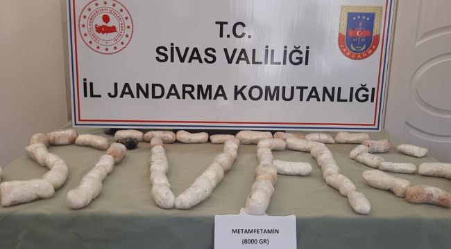 Tırdan 8 kilo metamfetamin çıktı