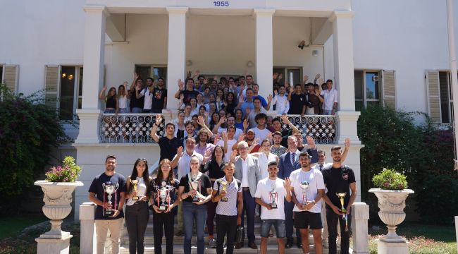 Başarılı öğrencilerin tercihi yine EÜ oldu
