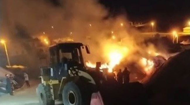 Çok sayıda balya ot yanarak kül oldu