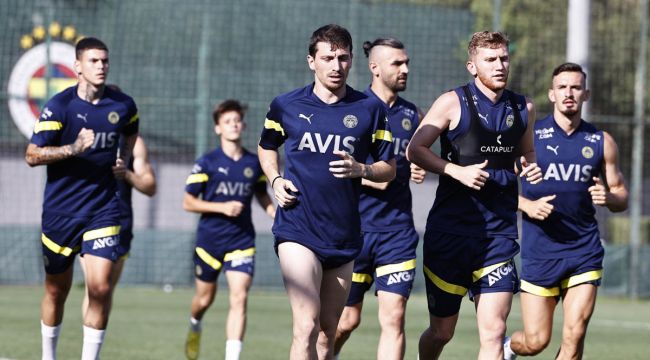 Fenerbahçe, Slovacko maçının hazırlıklarına başladı