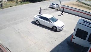 Hızlı girdiği virajda kontrolden çıkan otomobil devrildi.