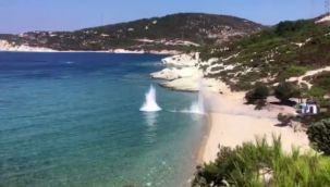 İzmir'de denizde bulunan el bombası imha edildi