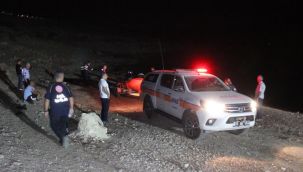 Karaman'da baraja düşen hafif ticari araç bulundu