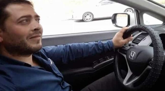 Komşu dükkanın önündeki trafik dubasını kaldırdığı için bıçaklanarak öldürüldü