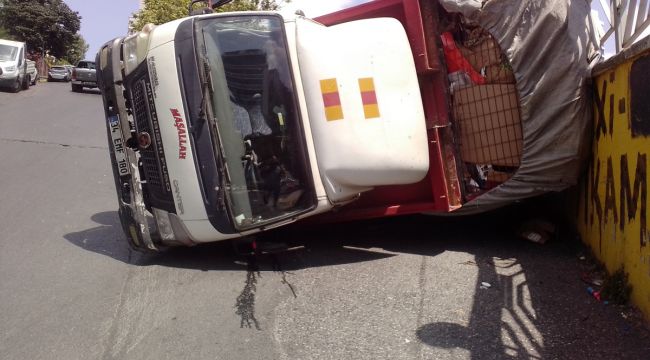 Şişli'de yol verme kazası
