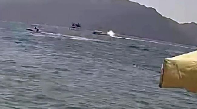 Sürat motorunun tekneye çarptığı anların görüntüleri ortaya çıktı