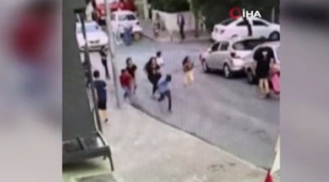 Video çekmek için çocuğun elini kırık şişeyle kestiler