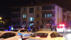 Bahçe duvarını aşıp binaya çarptı
