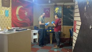Kıraathanede çıkan silahlı kavgada 2 kardeş yaralandı