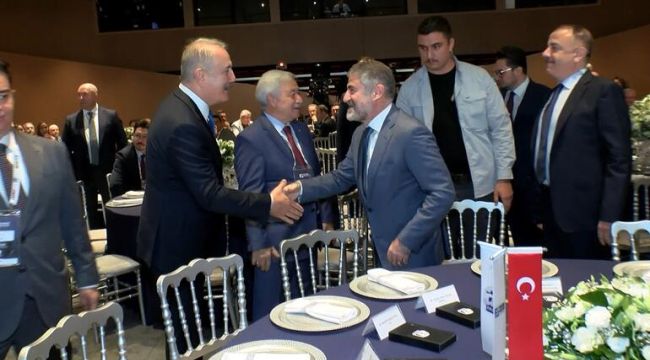 Bakan Nebati Finansın Geleceği Zirvesi'nde konuştu