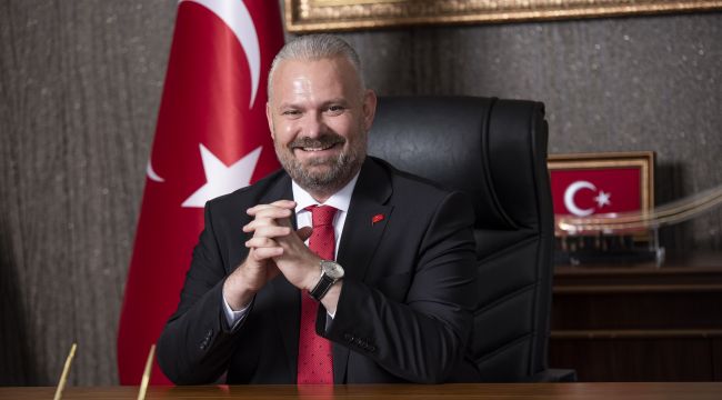 Cumhuriyetimiz istiklal mücadelesinin tacıdır