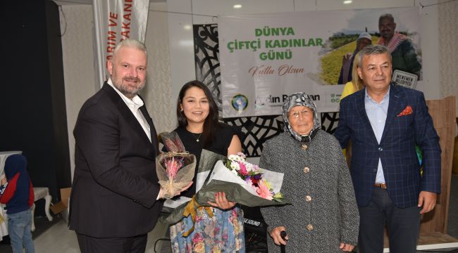 Menemen'de kadın çiftçiler unutulmadı: Her zaman baş tacımızsınız