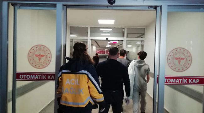 20 öğrenci gıda zehirlenmesi şüphesiyle hastaneye kaldırıldı
