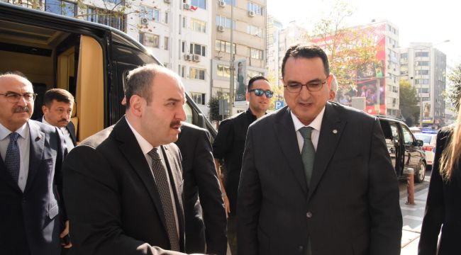 Bakan Varank’tan İzQ’ya ziyaret