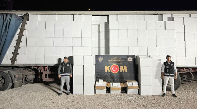 Durdurulan TIR'dan yüklü miktarda makaron ele geçirildi