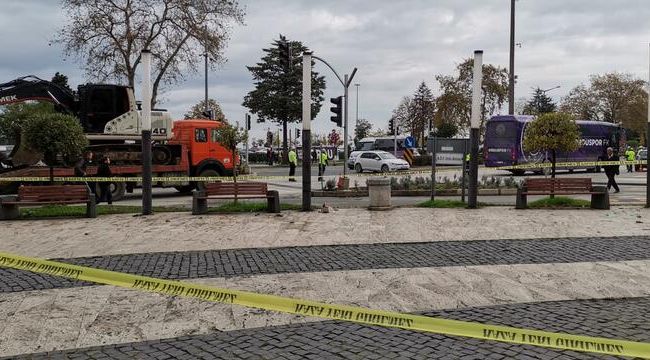 Fünye ile patlatılan şüpheli koliden bilgisayar parçaları çıktı