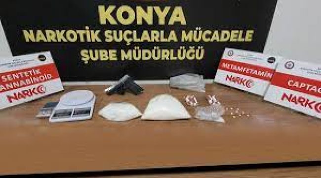 Kümesteki tavuğun altından yumurta değil uyuşturucu çıktı