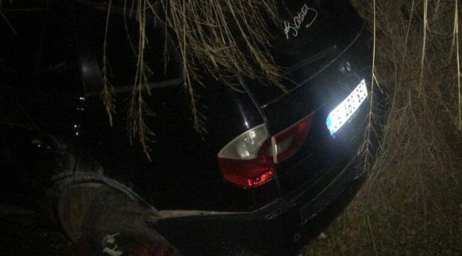 Otomobil, takla attı; sürücü ile arkadaşı öldü