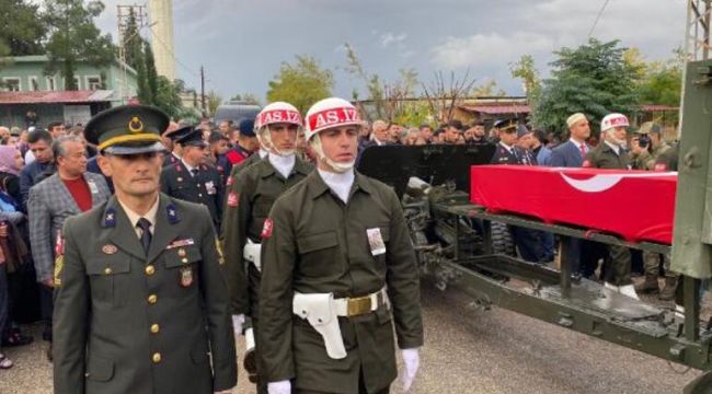 Pençe- Kilit şehidi uzman çavuş, son yolculuğuna uğurlandı