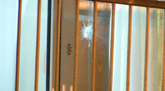 Psikolojik sorunları olan genç adam babasını öldürdü