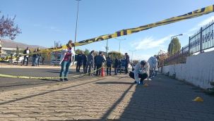 Sokak ortasında bıçaklı kavga