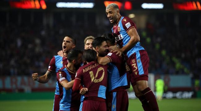 Trabzonspor, yoluna Avrupa Konferans Ligi Play-Off Turu'nda devam edecek
