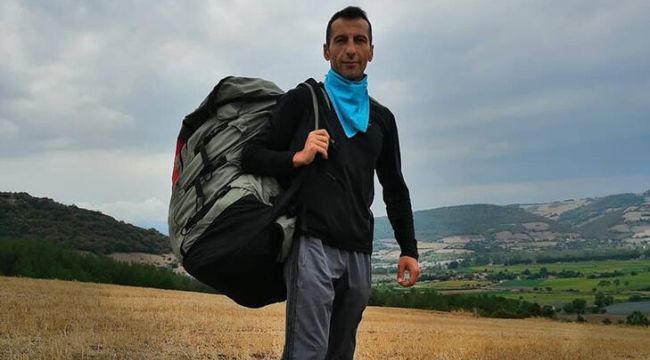 Yamaç paraşütünün ipine takılarak havalandı, 20 metreden düşüp öldü