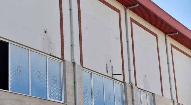 30 klimayı söküp belediyeyi dolandırdı