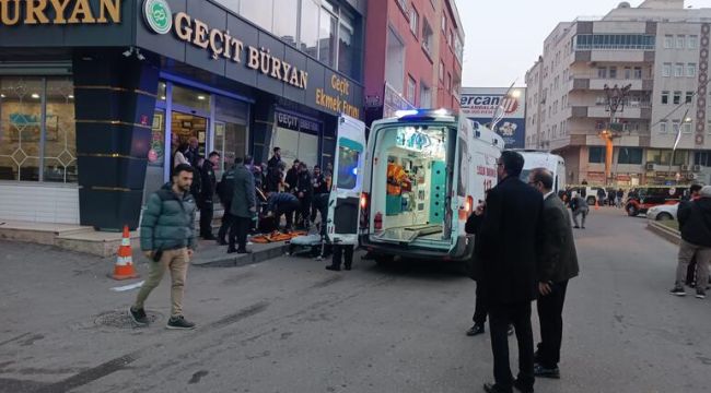 Arkadaşını, rahatsız ettiği kadın lehine şahitlik yaptığı için öldürmüş