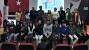 Bornova Belediyesi'nden gençlere girişimcilik eğitimi