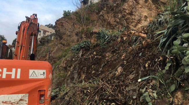 Büyükşehir ekipleri Altınyol’da çalışmalarını sürdürüyor