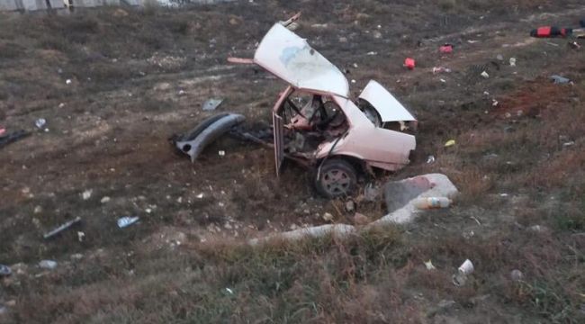Eskişehir'de cip ile çarpışan otomobil iki parçaya ayrıldı