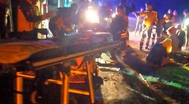Hatay'da tarım işçilerinin servisi devrildi