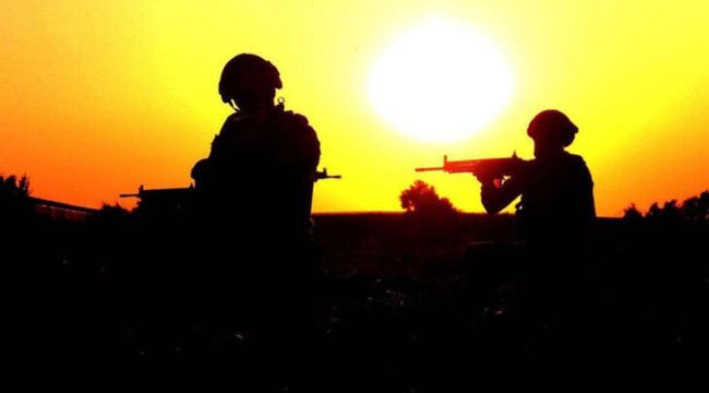 İçişleri: İkna yoluyla 2 terörist teslim oldu