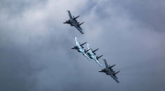 İngiliz istihbaratı: Rus uçaklarının Ukrayna üzerindeki sorti sayısı azaldı