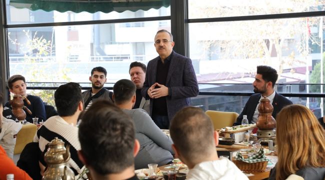 Başkan Sürekli: Mührümüzü gençlerle vuracağız